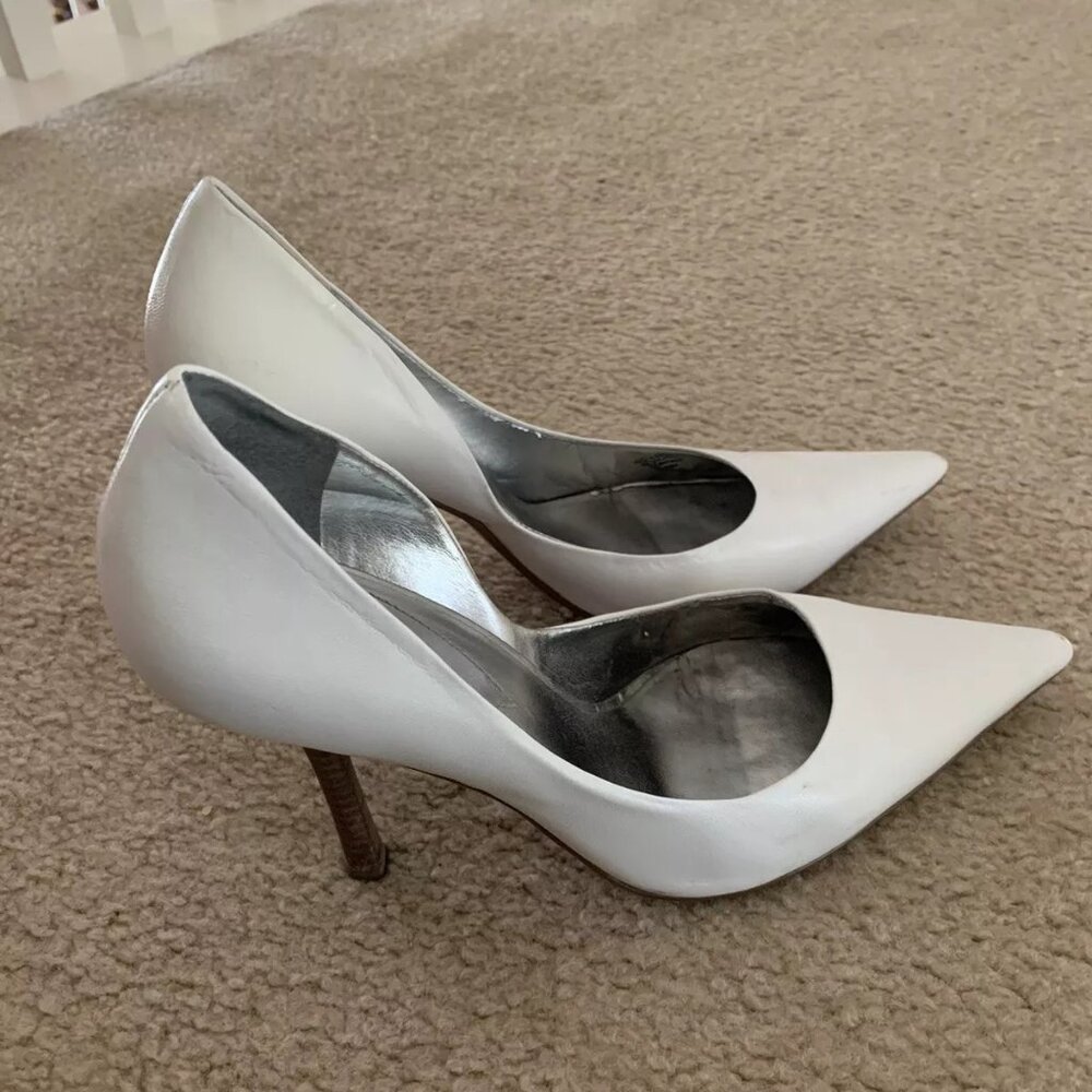 GUESS White 10 Pointy Toe CARRIE Stilettos High Heels